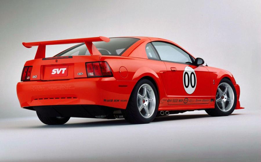  Ford Mustang SVT Cobra R 2000 года  (фото 109 из 128)